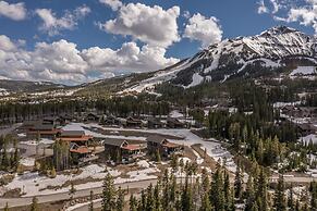 18 Alpine Bend 6 Bedroom Home by Moonlight Basin Lodging