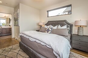 18 Alpine Bend 6 Bedroom Home by Moonlight Basin Lodging