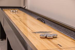 18 Alpine Bend 6 Bedroom Home by Moonlight Basin Lodging