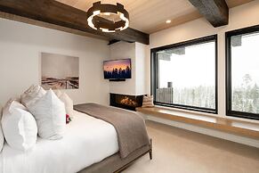 8a Treeline 5 Bedroom Home by Moonlight Basin Lodging