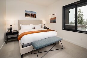 8a Treeline 5 Bedroom Home by Moonlight Basin Lodging