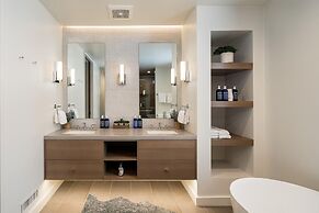 8a Treeline 5 Bedroom Home by Moonlight Basin Lodging