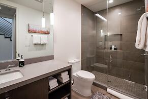 12a Treeline 5 Bedroom Townhouse by Moonlight Basin Lodging