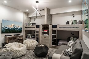 #9 Wildwood 4 Bedroom Townhouse by Moonlight Basin Lodging