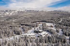 #9 Wildwood 4 Bedroom Townhouse by Moonlight Basin Lodging