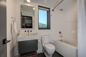 17 Lake Cabin 3 Bedroom Home by Moonlight Basin Lodging