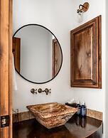 Luxury Suite 6a 3 Bedroom Condo by Moonlight Basin Lodging