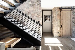 8c Jack Creek Cabin 4 Bedroom Home by Moonlight Basin Lodging