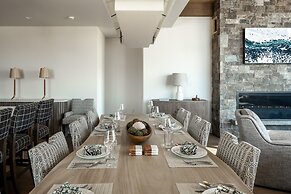 9 Deep Forest Drive 6 Bedroom Home by Moonlight Basin Lodging