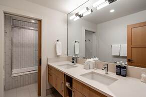 9 Deep Forest Drive 6 Bedroom Home by Moonlight Basin Lodging