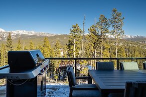 9 Deep Forest Drive 6 Bedroom Home by Moonlight Basin Lodging