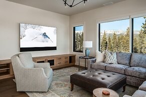 9 Deep Forest Drive 6 Bedroom Home by Moonlight Basin Lodging