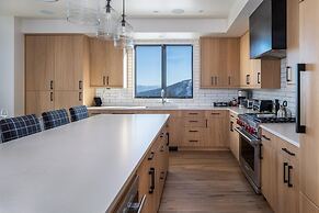 9 Deep Forest Drive 6 Bedroom Home by Moonlight Basin Lodging