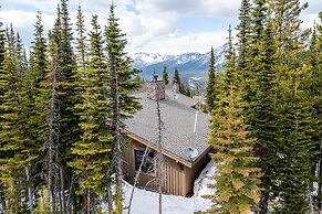 6 Mountain Home Road 4 Bedroom Home by Moonlight Basin Lodging