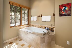 6 Mountain Home Road 4 Bedroom Home by Moonlight Basin Lodging