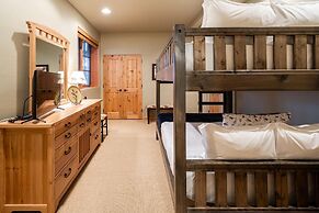 6 Mountain Home Road 4 Bedroom Home by Moonlight Basin Lodging