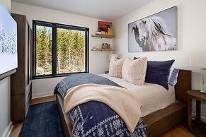 215 Lakelodge 2 Bedroom Condo by Moonlight Basin Lodging