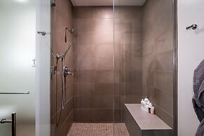 215 Lakelodge 2 Bedroom Condo by Moonlight Basin Lodging