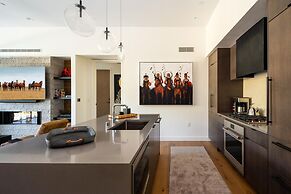 215 Lakelodge 2 Bedroom Condo by Moonlight Basin Lodging