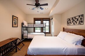 20 Peaks View 4 Bedroom Home by Moonlight Basin Lodging