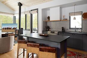 27 Lake Cabin 3 Bedroom Home by Moonlight Basin Lodging