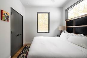 27 Lake Cabin 3 Bedroom Home by Moonlight Basin Lodging