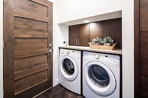 8 Alpine Bend 3 Bedroom Home by Moonlight Basin Lodging