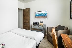 8 Alpine Bend 3 Bedroom Home by Moonlight Basin Lodging