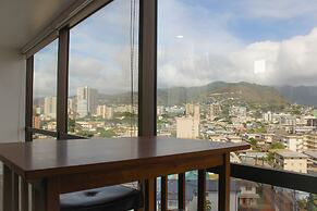 Renovated Modern & Minimalist Century City Studio Condo by RedAwning