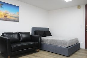 Renovated Modern & Minimalist Century City Studio Condo by RedAwning