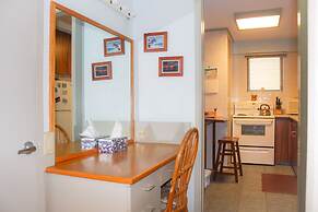 Retro Oasis Hawaiian King Apartment 1 Bedroom Condo by RedAwning