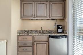 Shore Beats Work - 104 Surf Ct 4 Bedroom Home by RedAwning