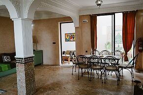 MojaSurf - Surf & Triathlon Camp