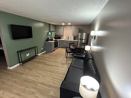 Valley Inn and Suites