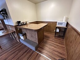 Valley Inn and Suites