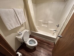 Valley Inn and Suites