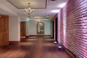 Nicollet Island Inn