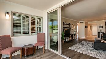 2 Bdrm Condo in the Heart of Old Town Scottsdale!