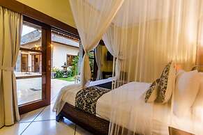 Luxury Private Villa in Heart of Seminyak