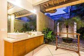 Luxury Private Villa in Heart of Seminyak