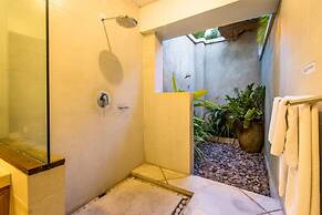 Luxury Private Villa in Heart of Seminyak
