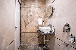 Treebo A1 Residency, Hingna T Point