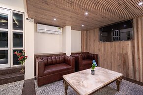 Treebo A1 Residency, Hingna T Point