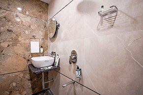 Treebo A1 Residency, Hingna T Point