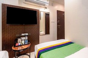 Treebo A1 Residency, Hingna T Point