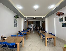 OYO 1215 3 Lu Hotel