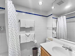 Cm425 Copper Mtn Inn 5 Bedroom Condo by RedAwning