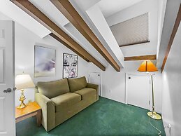 Cm425 Copper Mtn Inn 5 Bedroom Condo by RedAwning