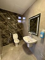 X Antica Jabalal-lwebdeh