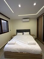 X Antica Jabalal-lwebdeh